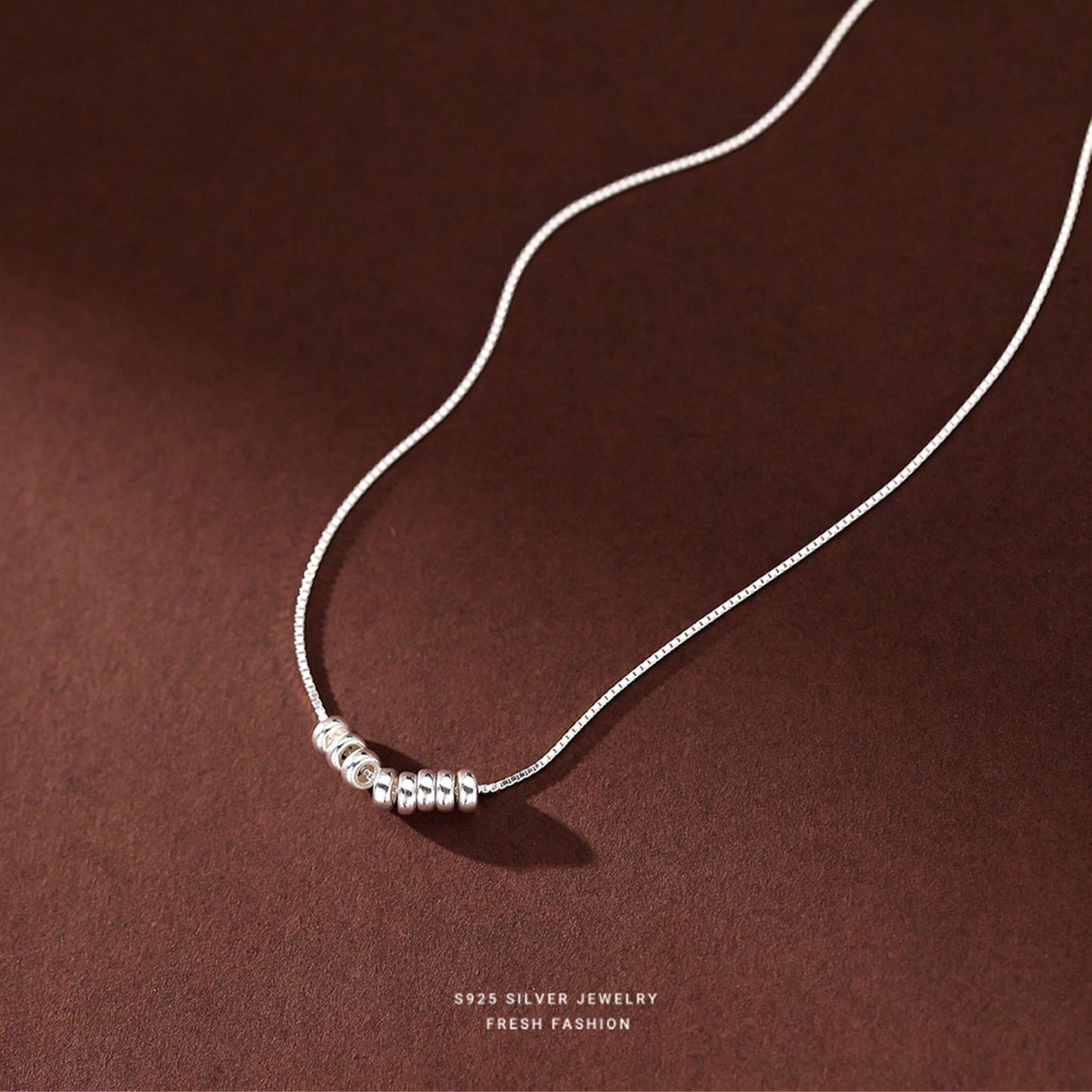 Collar de Plata de Ley 925 con Pendiente en Forma de Bola
