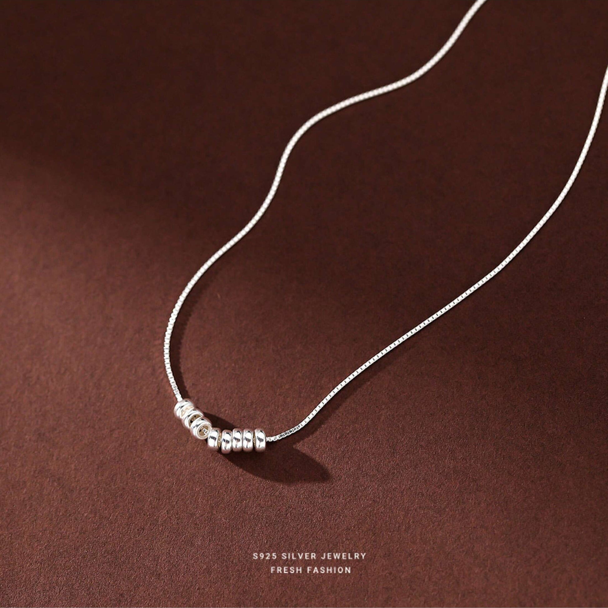 Collar de Plata de Ley 925 con Pendiente en Forma de Bola