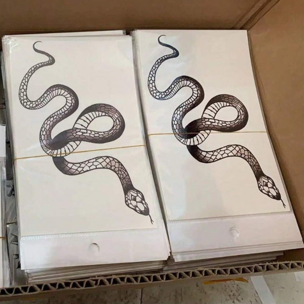 Tatuaje Temporal Impermeable Serpiente Negra 1 Pieza 2-5 Días