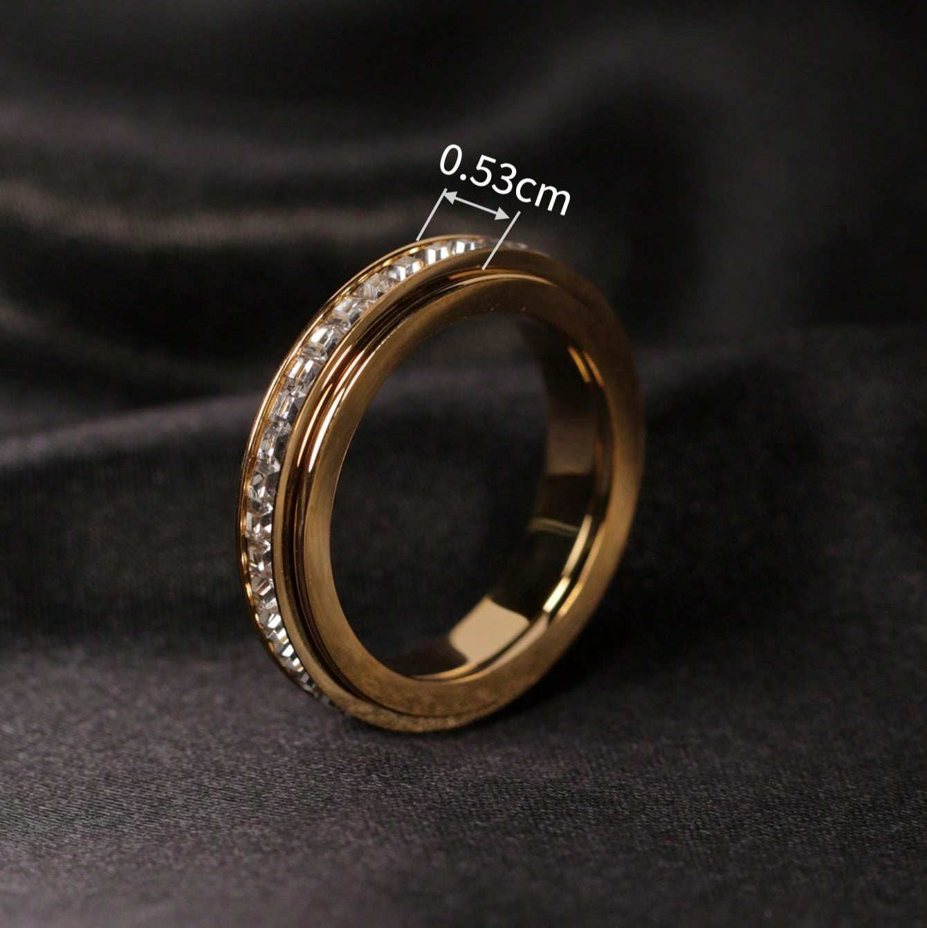 Anillo Europeo y Americano de Estrellas Giratorias de Oro