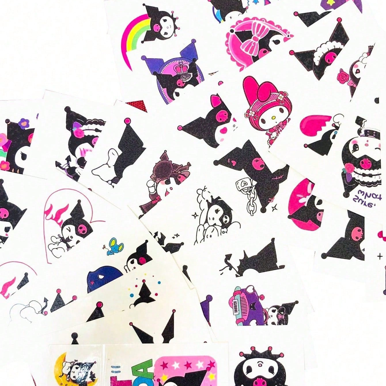 Set de 30 Pegatinas Anime Hello Kitty y Cinnamoroll Impermeables