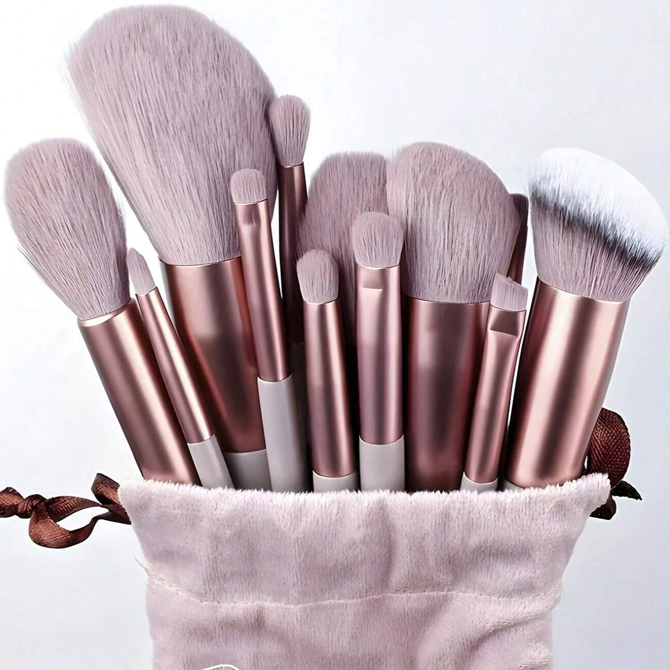 Juego de 15 brochas de maquillaje